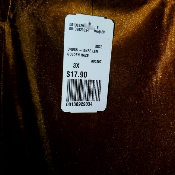 Forever 21 Velvet Mini Dress - Picture 5 of 5